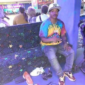 Meet your Posher, Dante